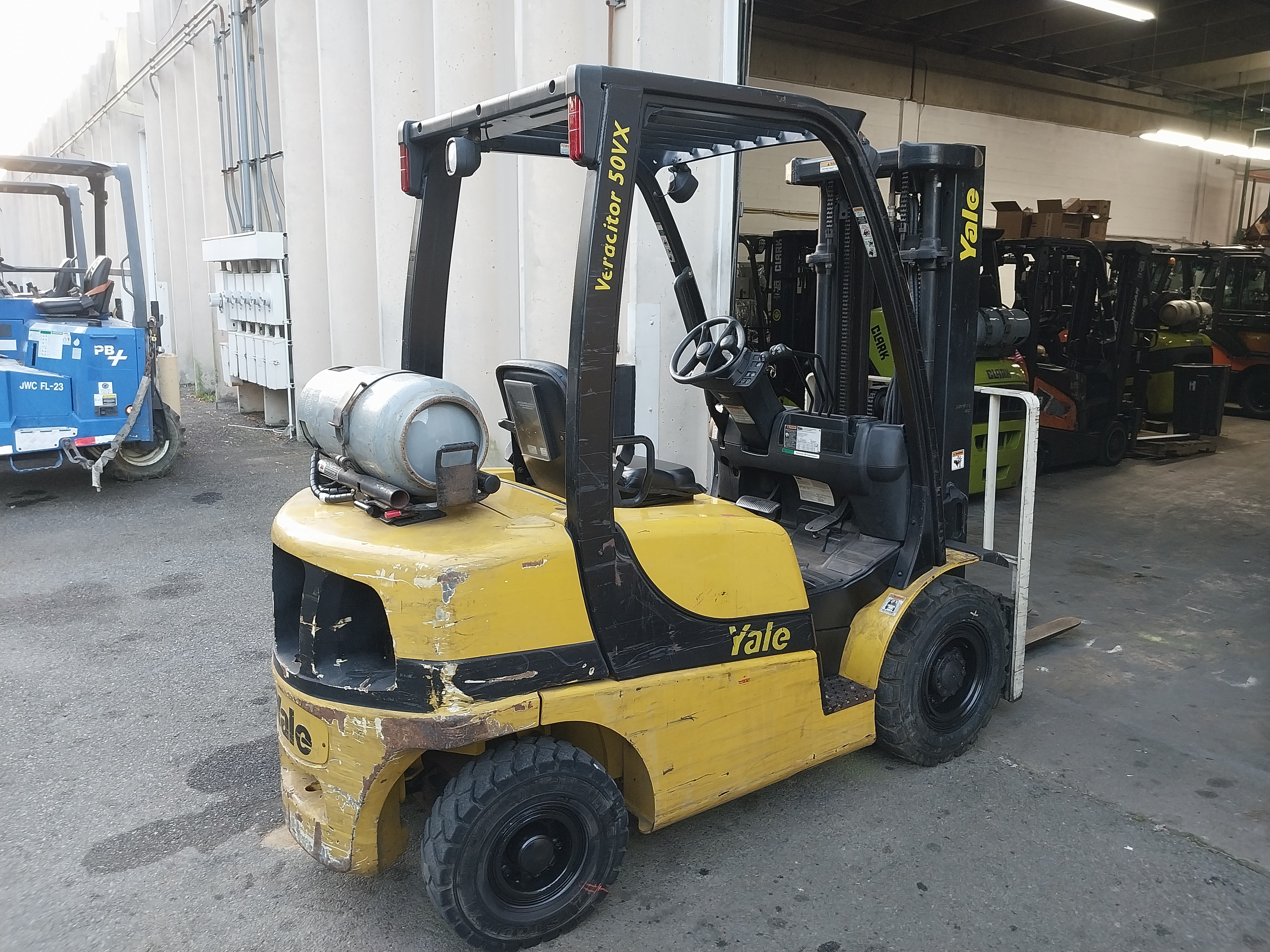 2012 Yale GLP60