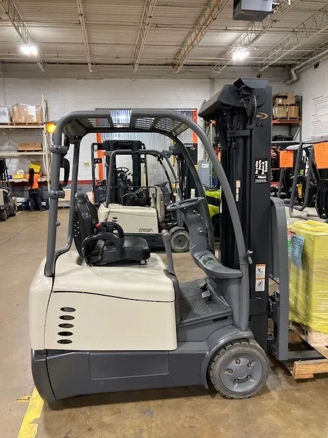 2018 Crown SC5225-30
