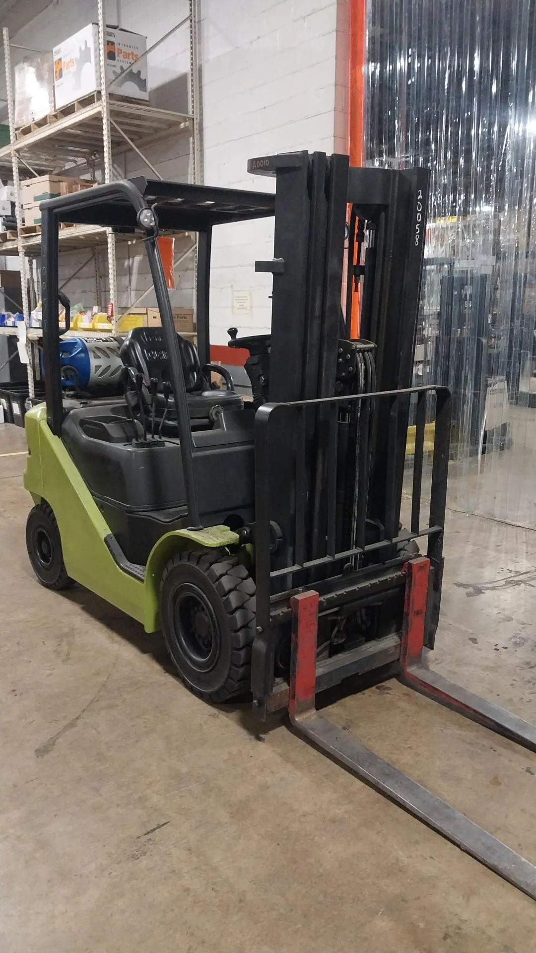 2018 Clark S25G