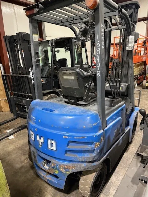 2020 BYD B25D